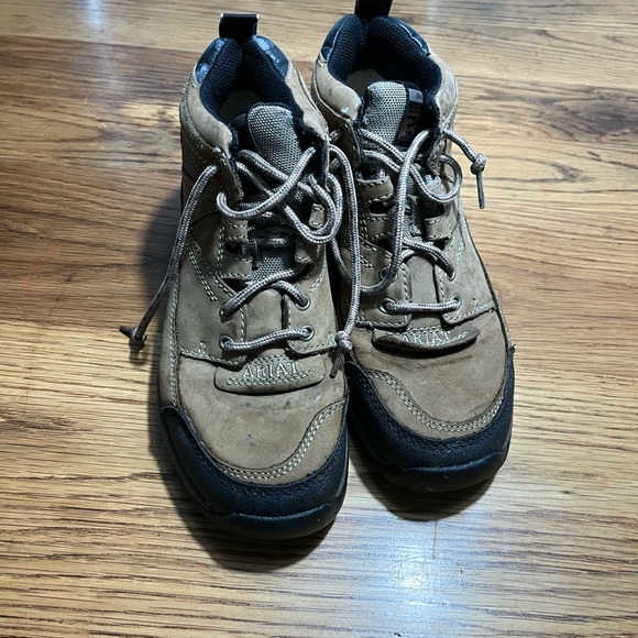 Ariat Leather Farm/Chore Hiking Work Boots Size 7B - Picture 11 of 11